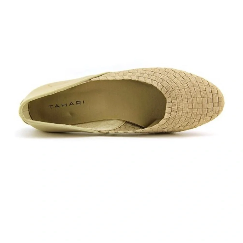 Tahari Kara Women US 7M Nude Flats